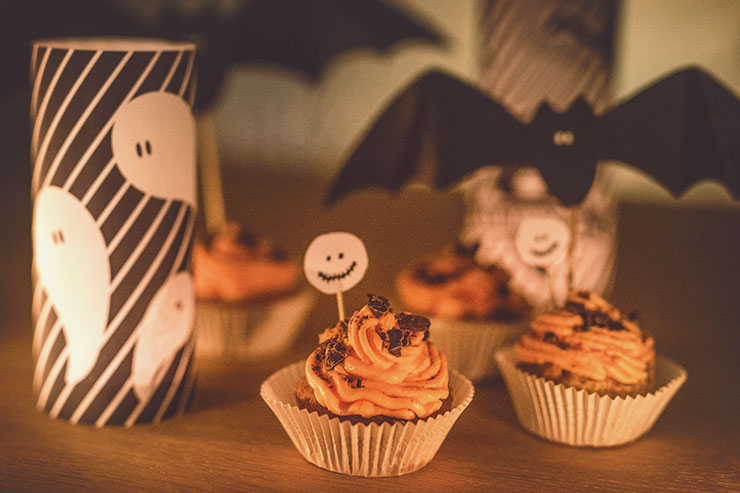DIY-halloween-deco-lanterne-cupcake